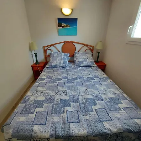Holiday home Maison Duplex 3 Pieces, Terrasse, Parking, A Proximite, Ideal Famille - 6 Pers. - Fr-1-326-658
